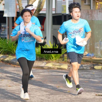 Runner Photo 8063094