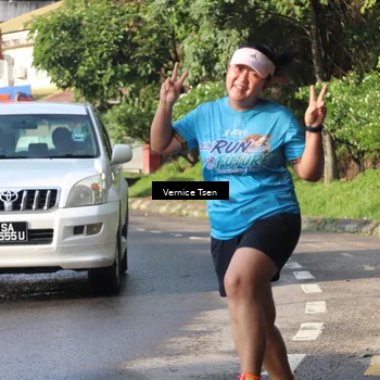 Runner Photo 8063105