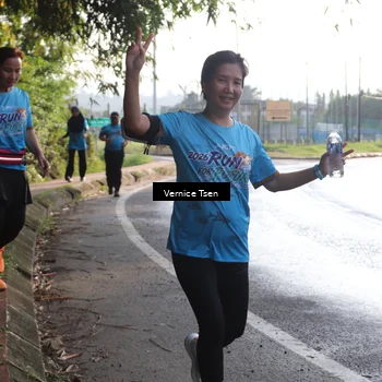 Runner Photo 8063110