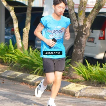 Runner Photo 8063113