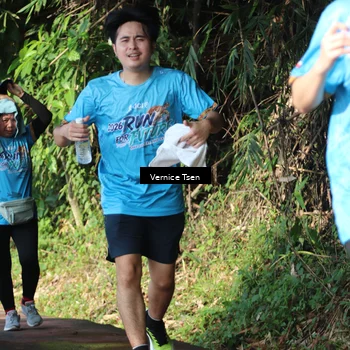 Runner Photo 8063175
