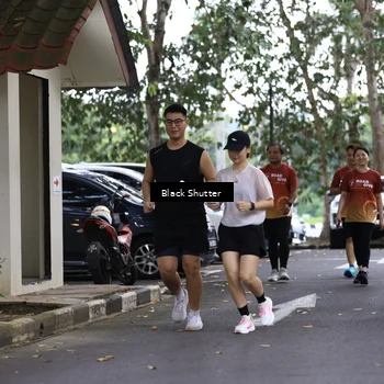 Runner Photo 8063259