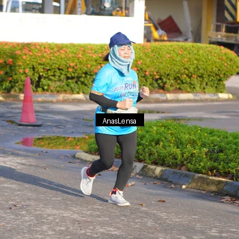 Runner Photo 8063304