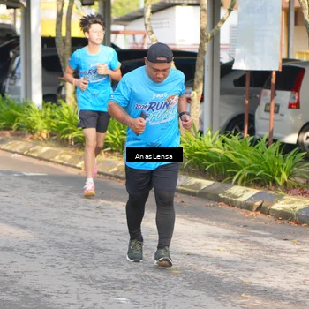 Runner Photo 8063436