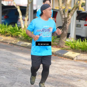 Runner Photo 8063457