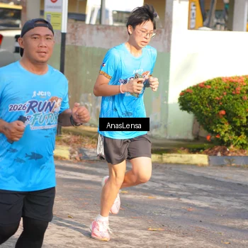 Runner Photo 8063459