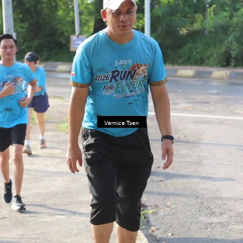 Runner Photo 8063487