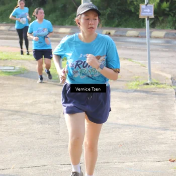 Runner Photo 8063500