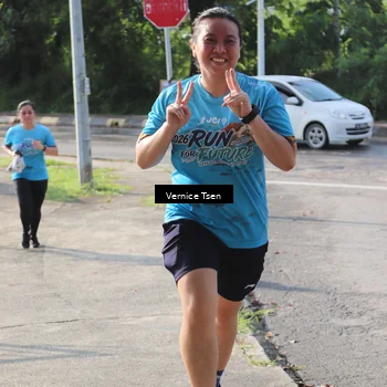 Runner Photo 8063503