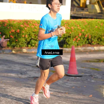 Runner Photo 8063514