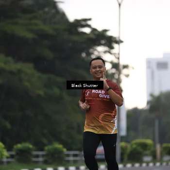 Runner Photo 8063557