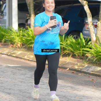 Runner Photo 8063676