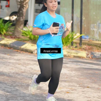 Runner Photo 8063737