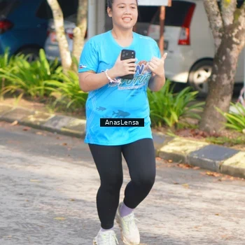 Runner Photo 8063761