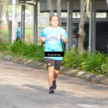 Runner Photo 8063768