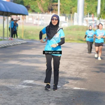 Runner Photo 8063865