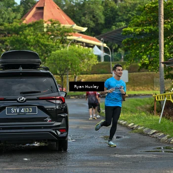 Runner Photo 8063953