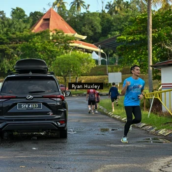Runner Photo 8063965