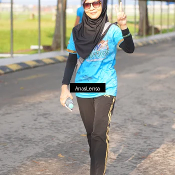 Runner Photo 8064002