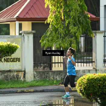 Runner Photo 8064004