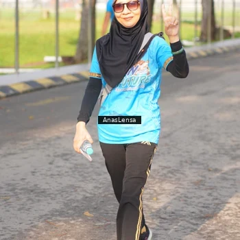 Runner Photo 8064006
