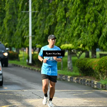 Runner Photo 8064025