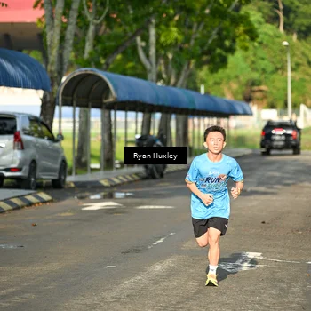 Runner Photo 8064033