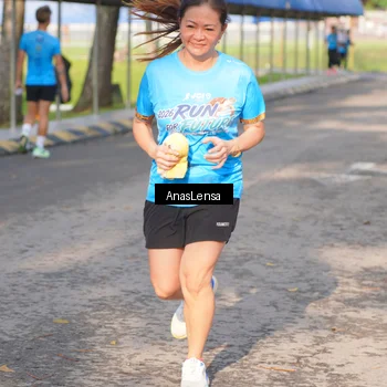 Runner Photo 8064102