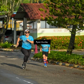 Runner Photo 8064120