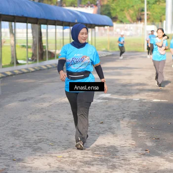 Runner Photo 8064210