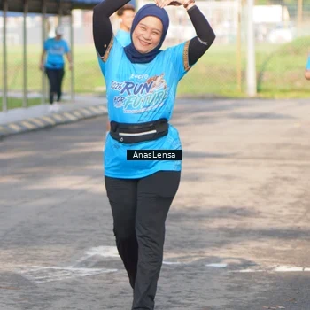 Runner Photo 8064211