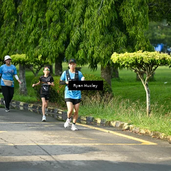 Runner Photo 8064223