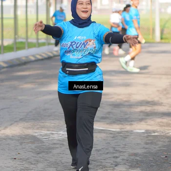 Runner Photo 8064258