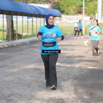Runner Photo 8064260