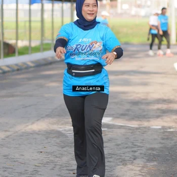Runner Photo 8064262