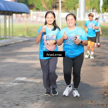 Runner Photo 8064295