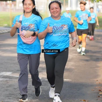 Runner Photo 8064328