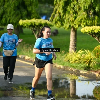Runner Photo 8064347