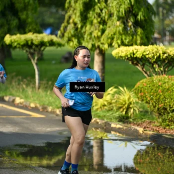 Runner Photo 8064375