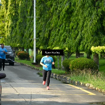 Runner Photo 8064386