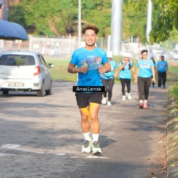 Runner Photo 8064475