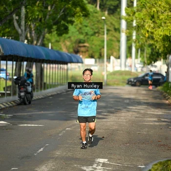 Runner Photo 8064479