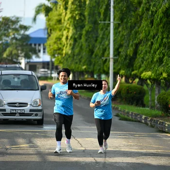 Runner Photo 8064518