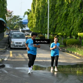 Runner Photo 8064533