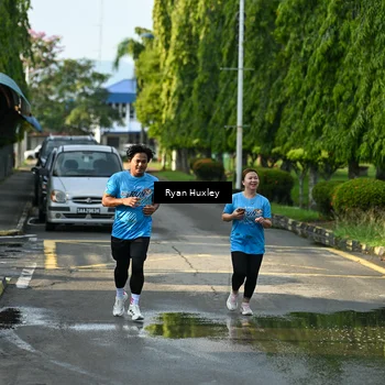 Runner Photo 8064537