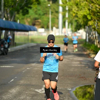Runner Photo 8064573