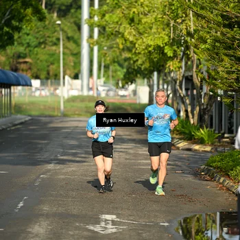 Runner Photo 8064593