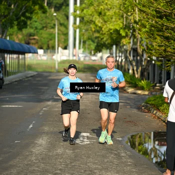 Runner Photo 8064625