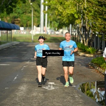 Runner Photo 8064633
