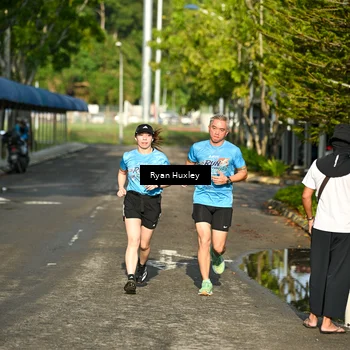 Runner Photo 8064647